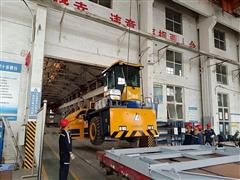 突破極寒運輸技術(shù)瓶頸 貴州鋁廠自主研發(fā)的陽極車成功出口哈薩克斯坦