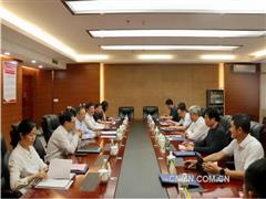 葛紅林會見東北大學(xué)校長馮夏庭一行